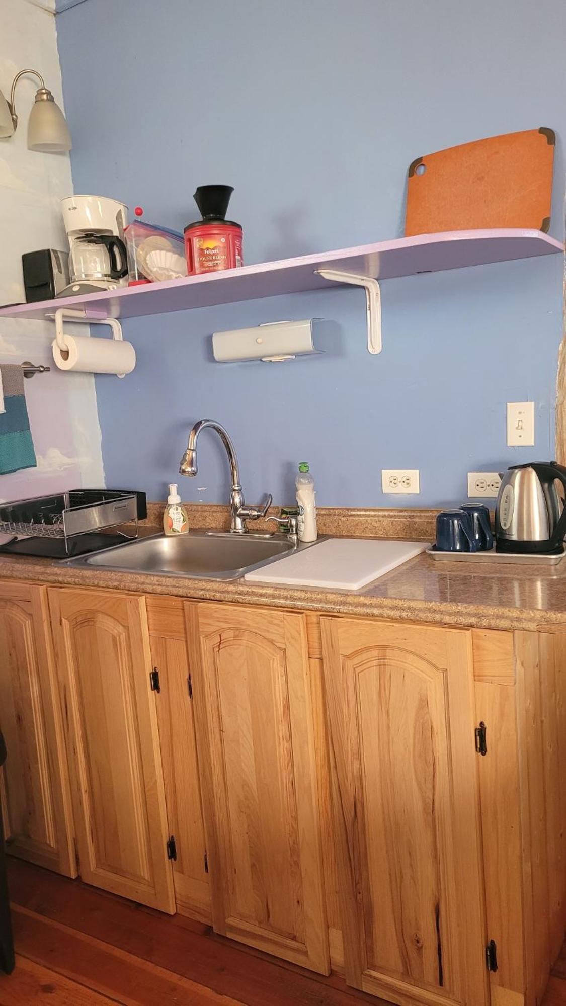 Angel Cottage With A Sauna Or The Cozy With A Jacuzzi Tub, Both Are Studios With A View Of Mount Shasta Szoba fotó